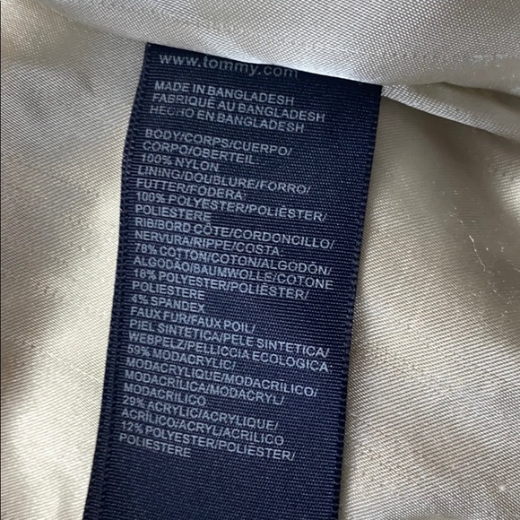 Sold Retro Tommy Hilfiger  green puffer coat size S - Picture 10 of 11